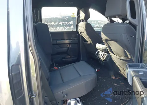 2022 Ford F-150 Xlt z USA, uszkodzony, nr VIN 1FTFW1E80NFB48327